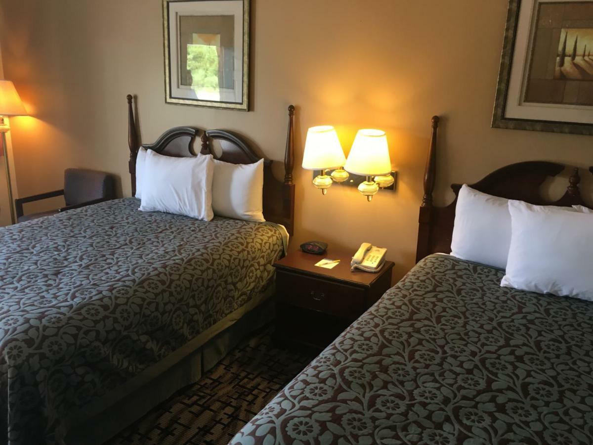 Days Inn By Wyndham Picayune Extérieur photo